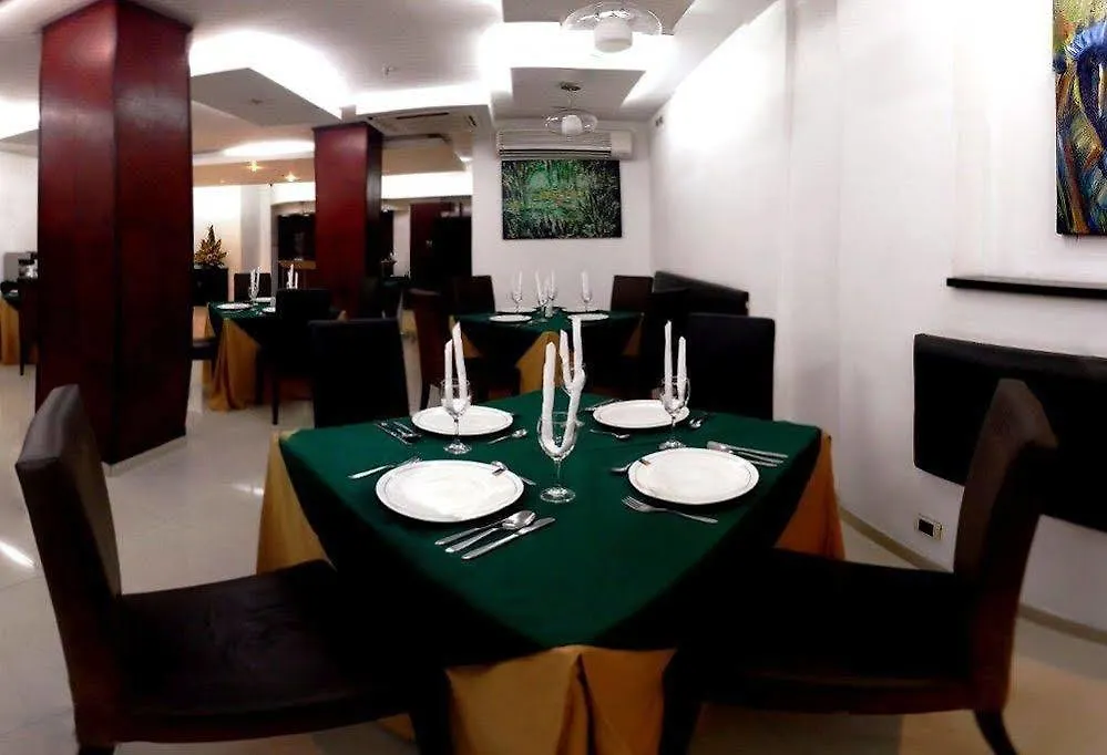 Hotel Plaza Las Americas Кали