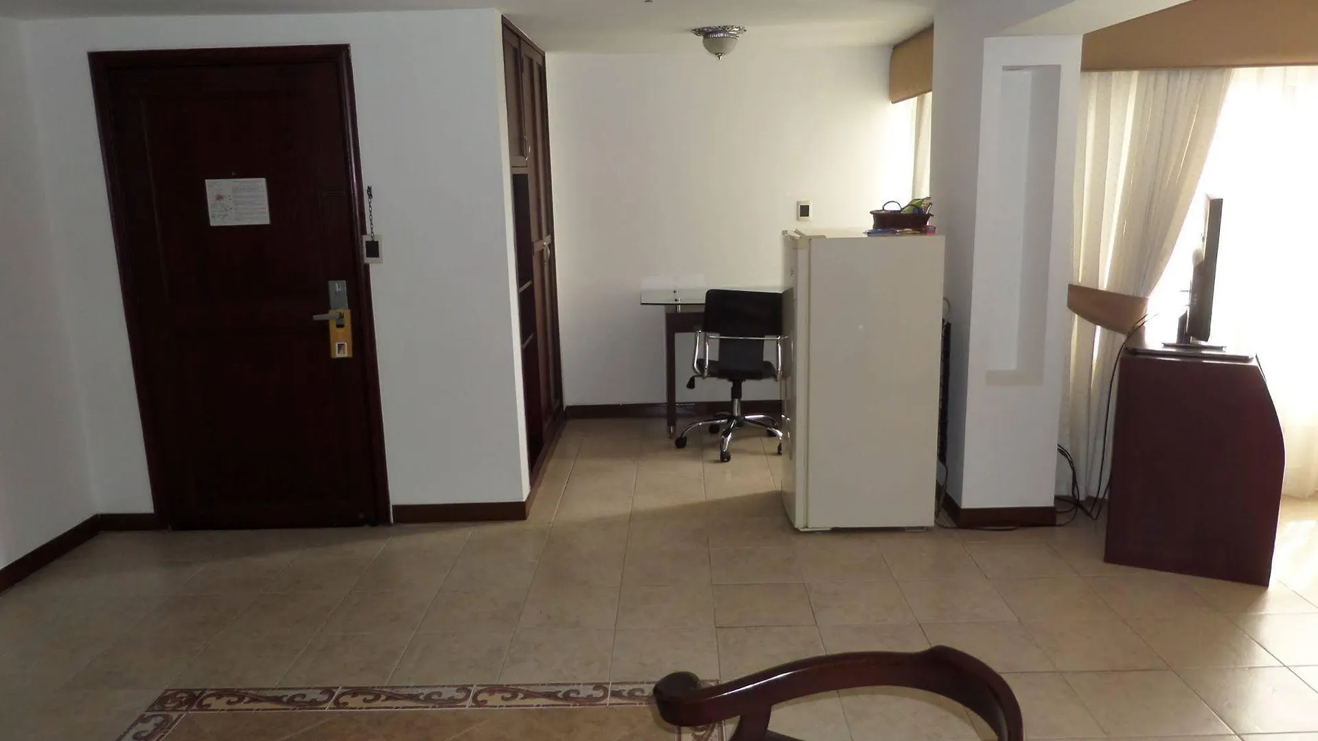 Hotel Plaza Las Americas Кали
